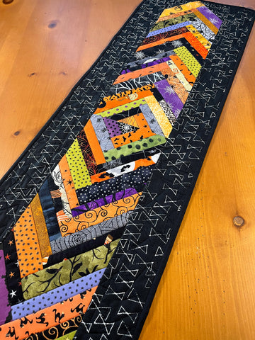Halloween Quilted Table Runner Braid Design Home Decor